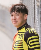 鷲田 佳史